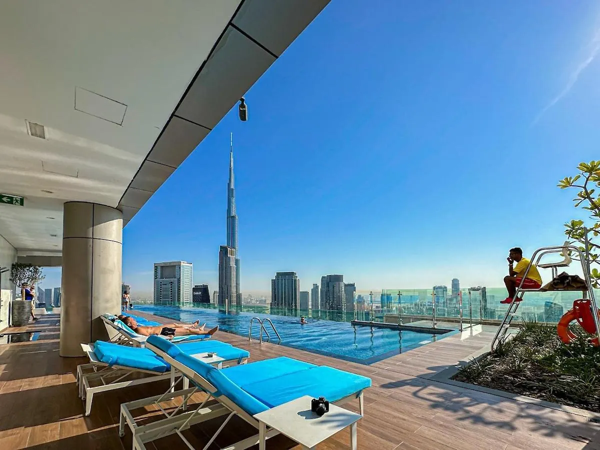 64Th Floor Rooftop Dream, Burj Khalifa View Pool, 2Br Apartment In Paramount Hotel Midtown Dubaj
