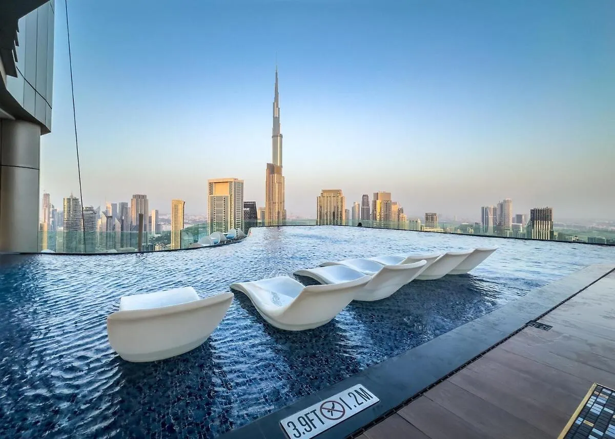 64Th Floor Rooftop Dream, Burj Khalifa View Pool, 2Br Apartment In Paramount Hotel Midtown Dubaj